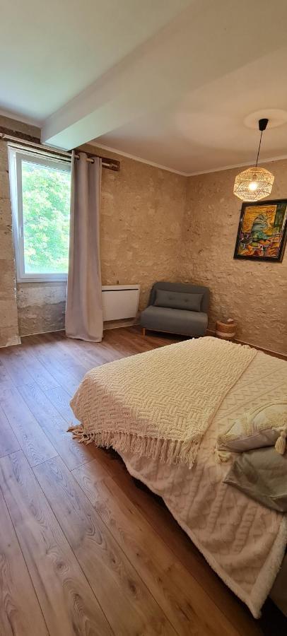コンドン La Boheme Bed & Breakfast エクステリア 写真